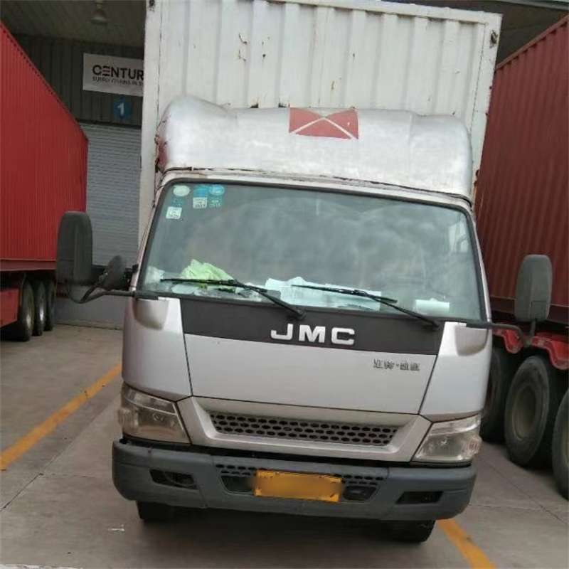 南丰镇霍城县：物流专线的高效货运之旅
