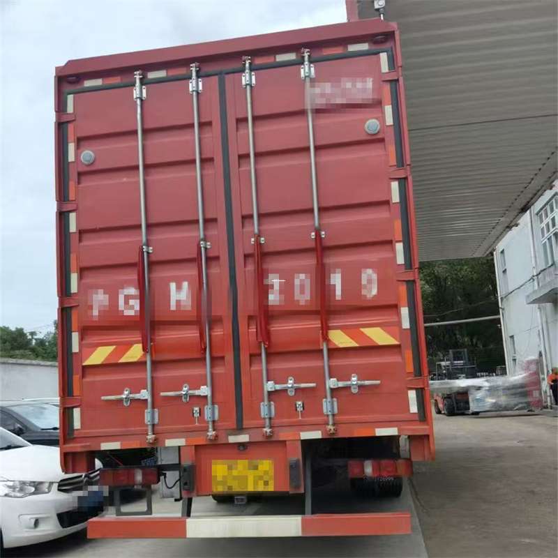 南丰镇普定县进仓物流：专线直达的多元货运之旅